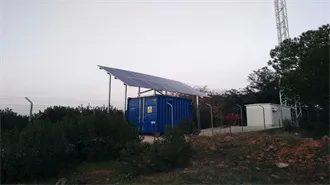 How to Structure Maintenance for Wind and Solar Farms