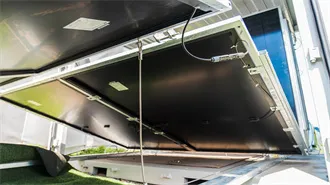 MEW calls for solar expansion in public buildings to meet 10% clean