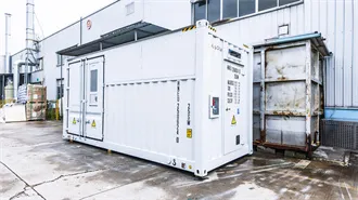 Lead-acid batteries for solar telecom integrated cabinets and