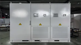 Outdoor Battery Storage Cabinet | TOPBAND LiFePO₄ Energy
