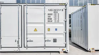 Solarcontainer: The mobile solar system