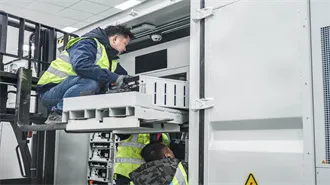 How Coordinated Generation and Storage Strategies can Steady Wind-Power