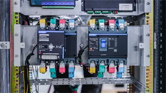 Solar Panel Voltage: Guide to Getting the Best Performance