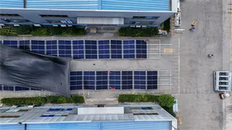 Container battery energy storage system