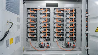 UNDERSTANDING UPS SYSTEMS AND BATTERIES